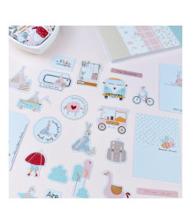 MINTOPIA - Pili Sallent – Die Cuts – Outdoors